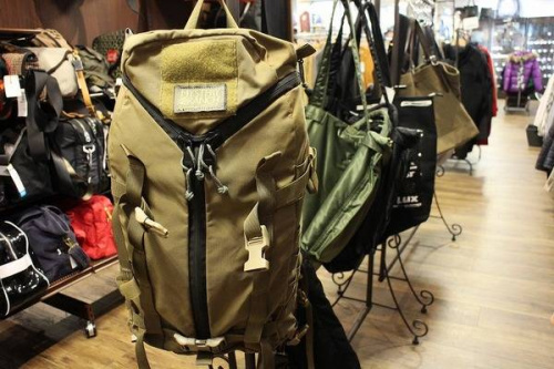 ミステリーランチのバックパック