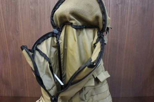 バックパックのアウトドア