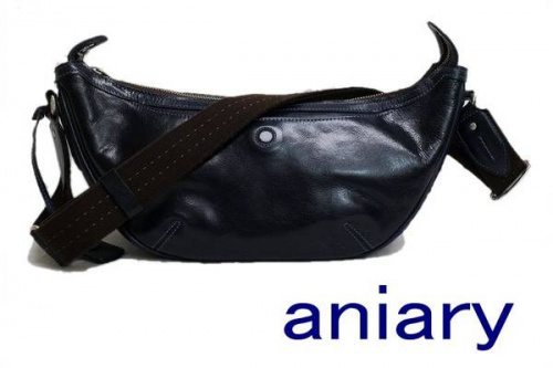 バッグのアニアリ