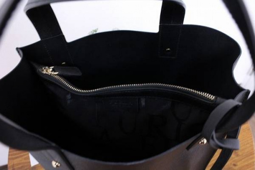 フルラのバッグ