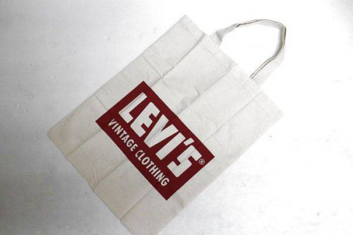 デニムのリーバイス