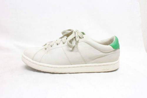 ビズビムのスニーカー