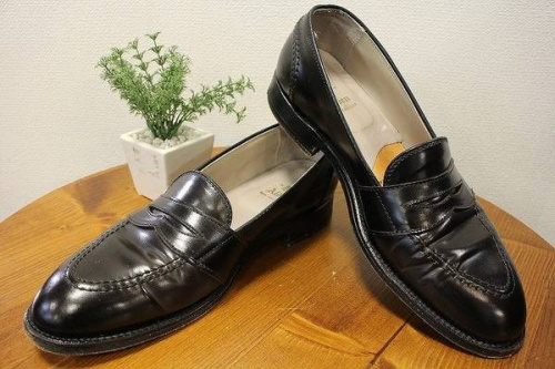 ローファーのコードバン