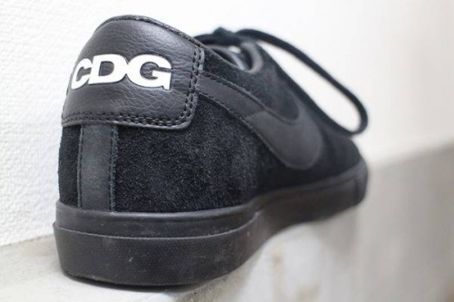 ギャルソンのスニーカー