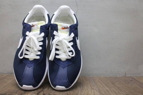 東戸塚のスニーカー