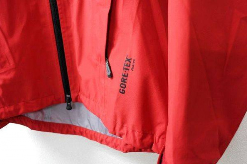 マムートのゴアテックス