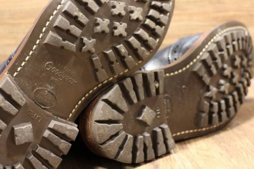 トリッカーズのブランド