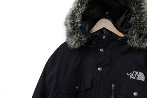 ダウンのアウトドア