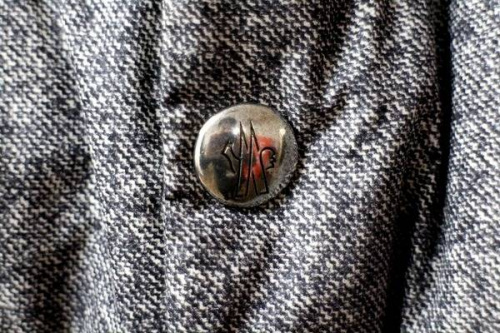 モンクレールのガムブルー