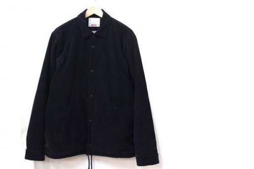 シュプリームのストリート