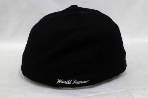 ロロピアーナのニューエラ