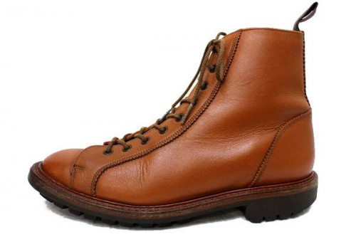 ブーツのトリッカーズ