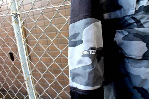 マウンテンパーカーのゴアテックス