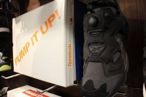 買取のスニーカー