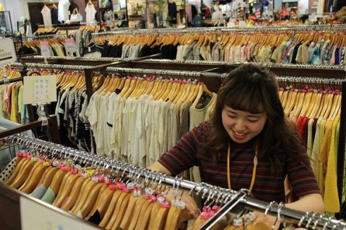 アルバイトの古着