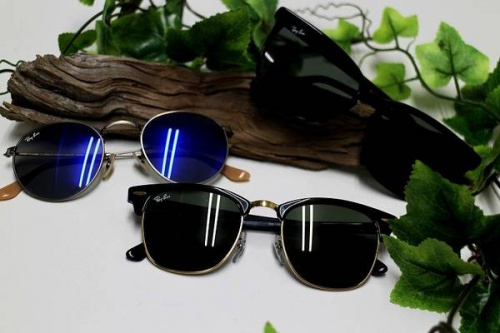 サングラスの時計