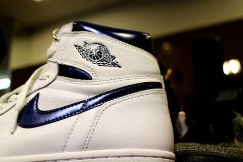 スニーカーのナイキ