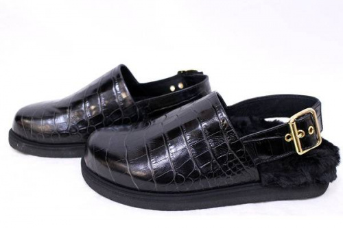 ジョシュアサンダースのサンダル