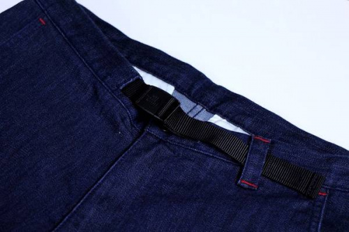 ノースフェイスのパープル