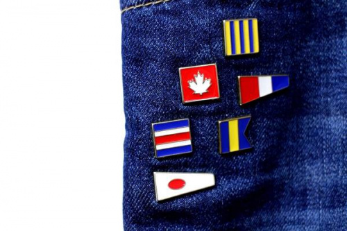 ピンバッチデニムの東戸塚