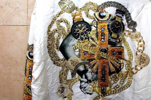 ヴェルサーチのベルサーチ