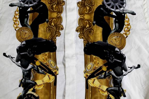 ベルサーチのシルク