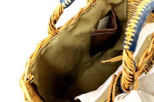 エバゴスのカゴバッグ