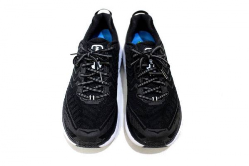 アウトドアブランドのHOKA ONEONE