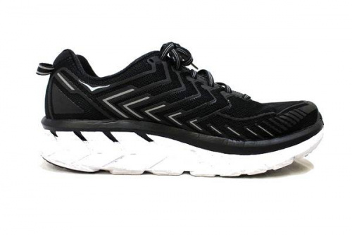 HOKA ONEONEのホカオネオネ