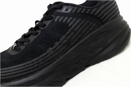 スニーカーのHOKAONEONE