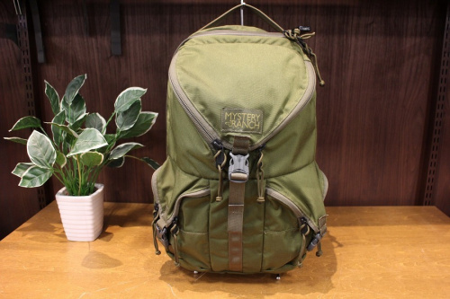 ミステリーランチのアウトドア