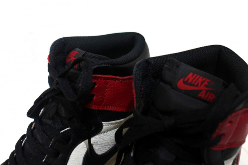 NIKEのAIR JORDAN1