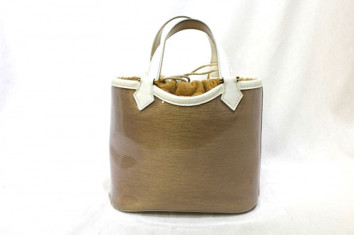 ラグジュアリーブランドのルイヴィトン