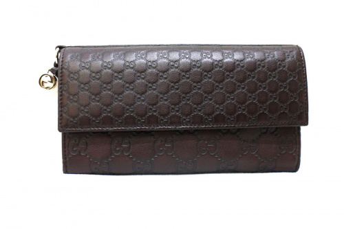 グッチのプラダ