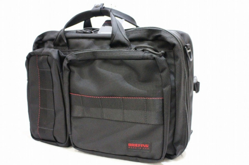 ビジネスアイテムのBRIEFING×TOMORROWLAND