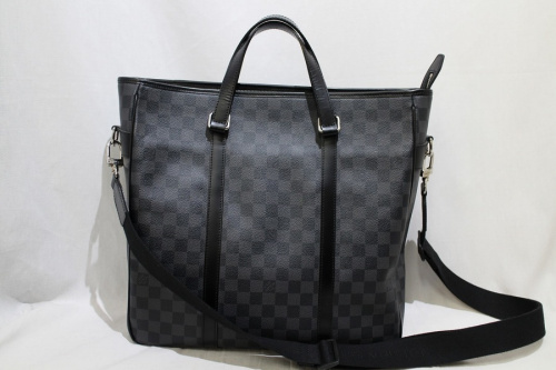 LOUIS　VUITTONのルイヴィトン