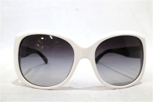 サングラスのCHANEL