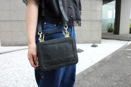 MARC JACOBSのマークジェイコブス