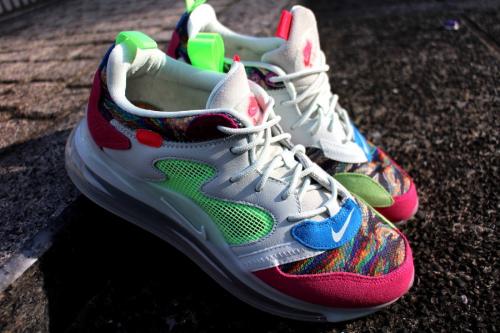 スニーカーのNIKE