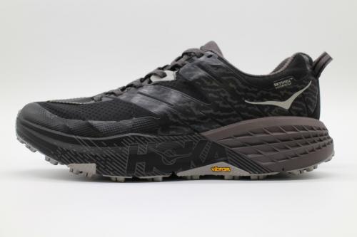 スニーカーの19年モデル