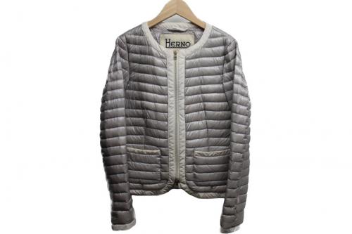 ヘルノのダウン