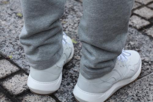 スウェットパンツのPANTAONE