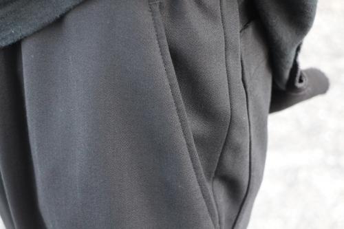 ヨウジヤマモトのジョグパンツ