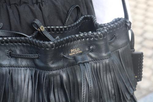 フリンジレザー巾着ショルダーバッグのレディース