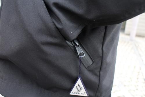 モンクレールのRANCEJACKET