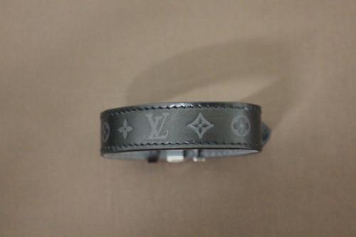 LOUIS VUITTON 　のルイ ヴィトン　