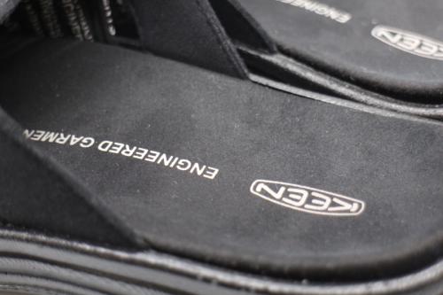 キーン×エンジニアガーメンツのユニークサンダル