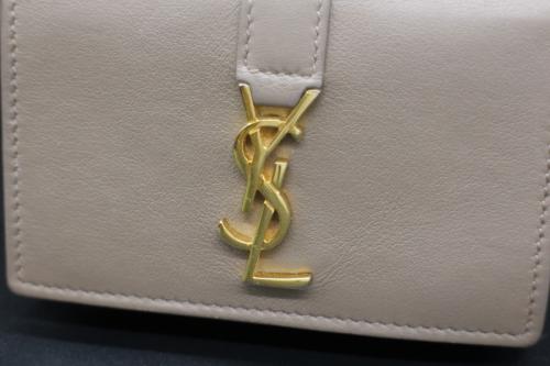 Saint Laurent Parisのサンローランパリ