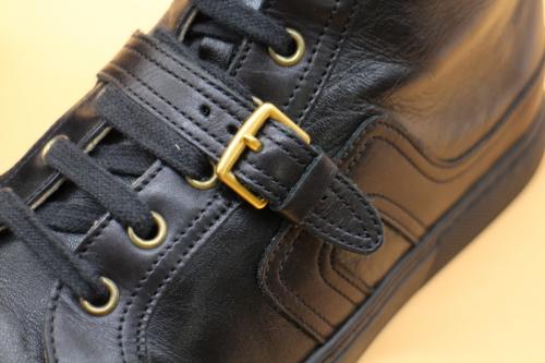 ベルトストラップレザーハイカットスニーカーの買取強化
