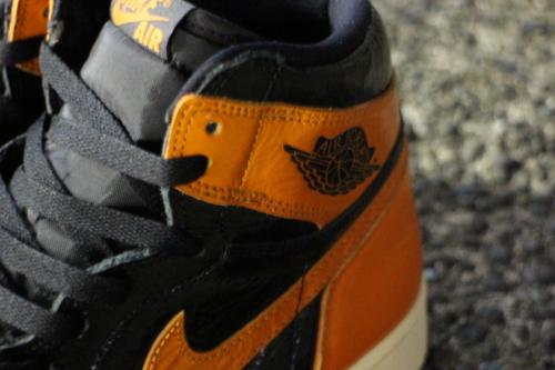 ナイキのエアジョーダン1レトロハイOG